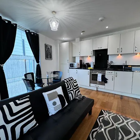 Mpe - Tranquil Oasis Entire Apartment Brompton  Exterior photo